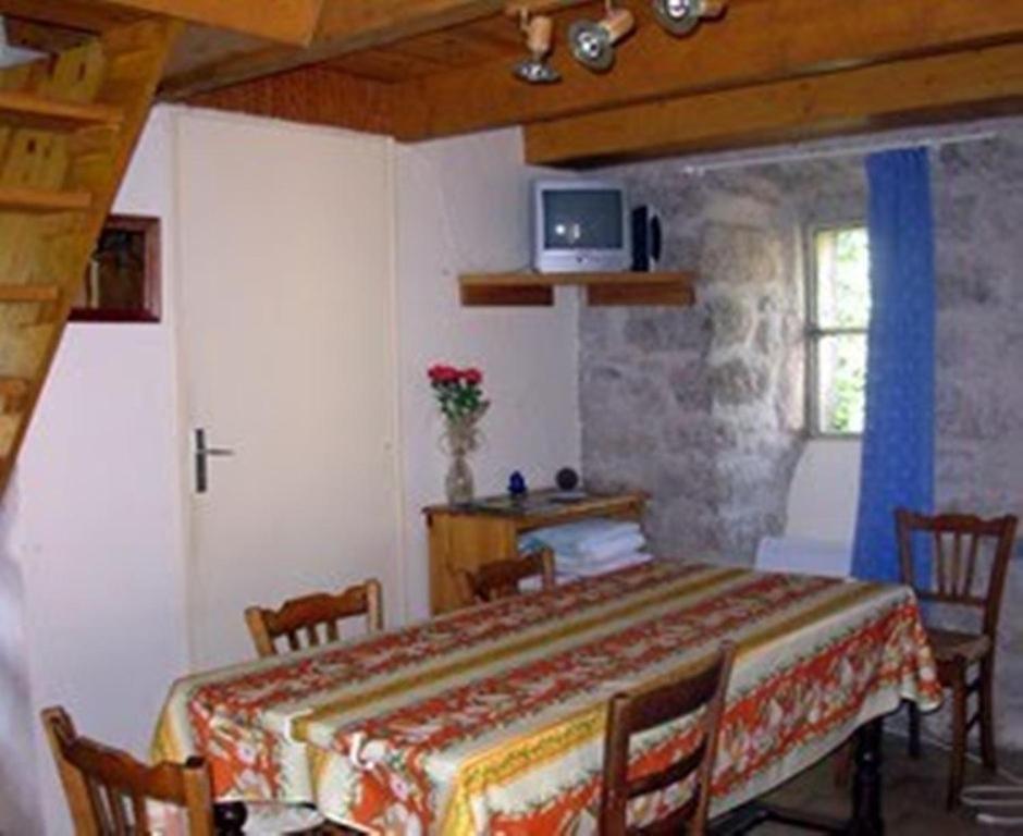 Ferme Auberge La Tindelle La Cresse Quarto foto
